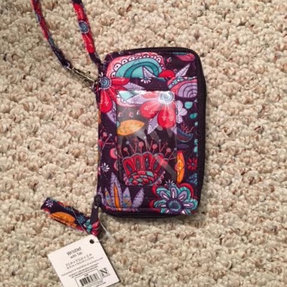 Wristlet